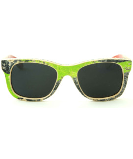 Layback Black Green Front (Thumbnail)