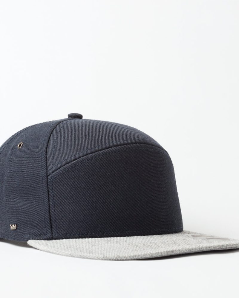 FASHION 6 SNAPBACK
